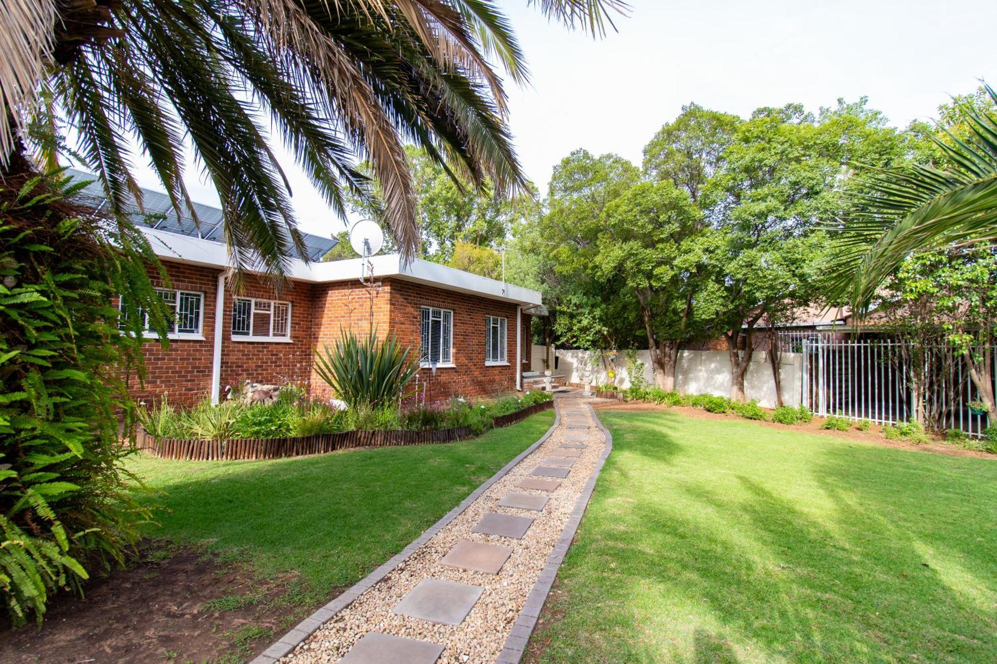 Gastehuis 17 Bloemfontein Eksteriør bilde